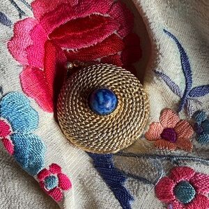 Vintage Estée Lauder RARE LAPIS Goldtone Coiled Rope Solid Perfume Compact 1968